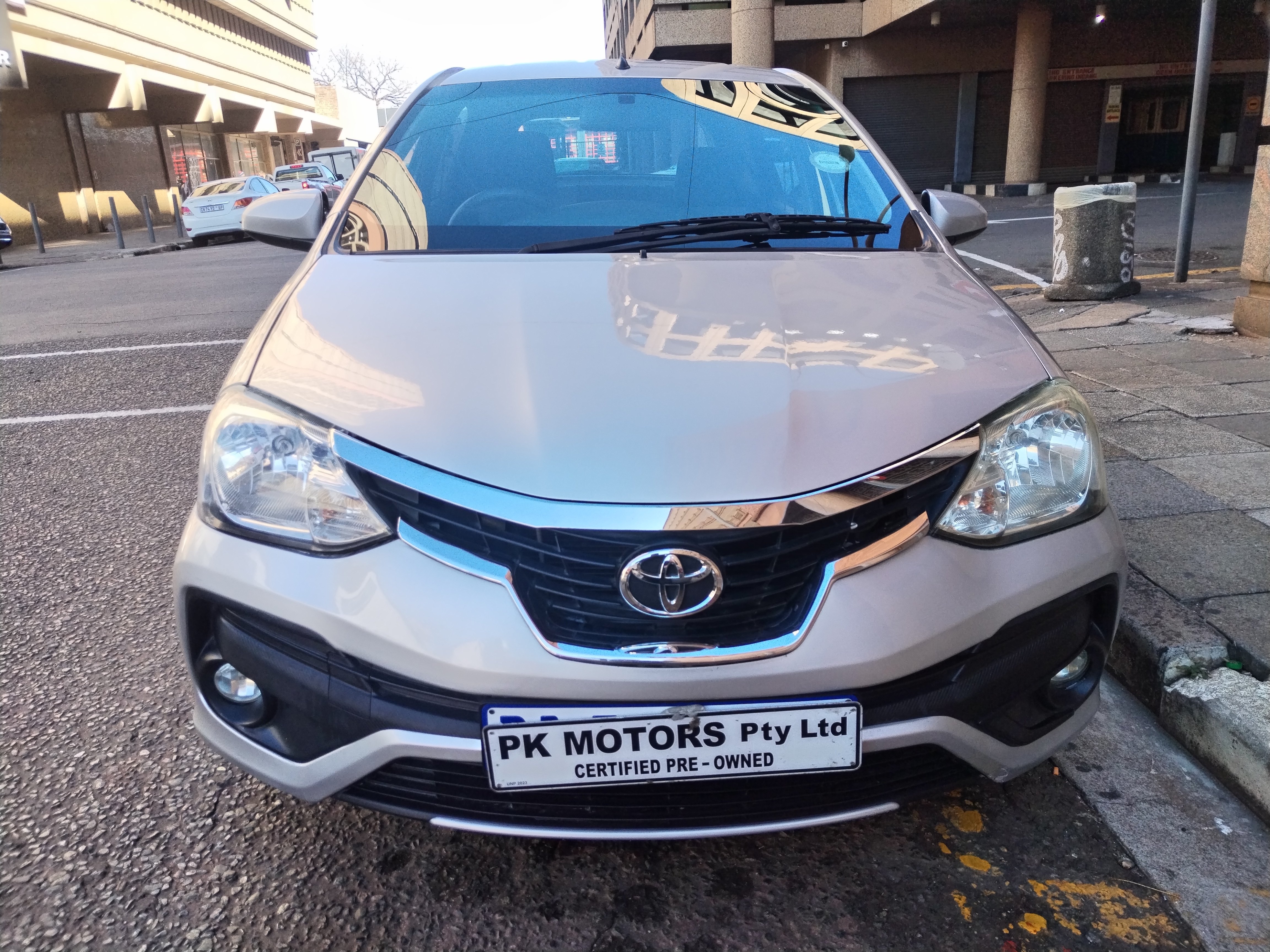 Toyota Etios 1.5 Sprint 2014